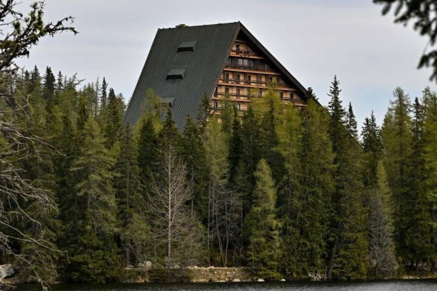 SU SR Trzby ubytovacich zariadeni v minulom roku vzrastli o 157 na 709 milionov eur