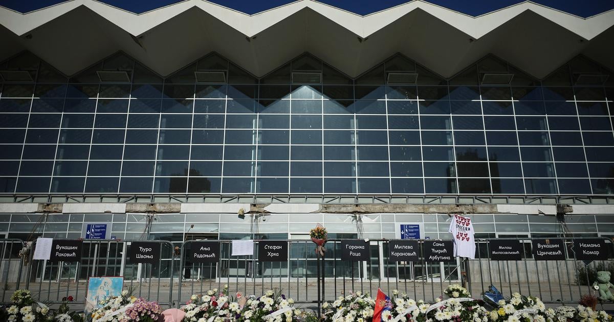 Srbsko Traja zraneni po utoku na protestujucich studentov v Novom Sade