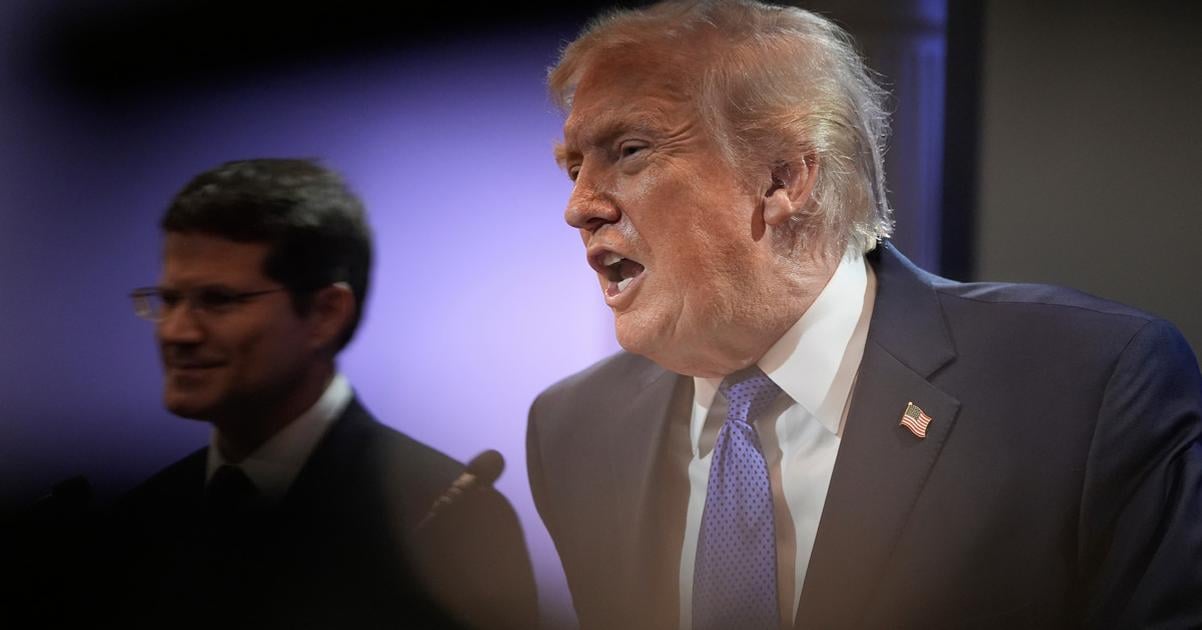 Trump sa chysta zvysit globalne cla na tovar dovazany do USA na 15 percent