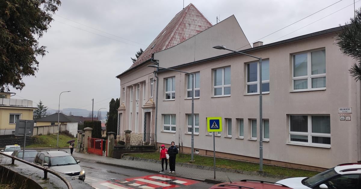 historicka zmena pre banovske gymnazium vsetky triedy budu po prvykrat v jednej budove