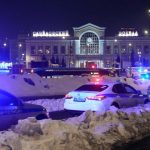 pri vybuchu v moskve zahynul policajt a pravdepodobny utocnik