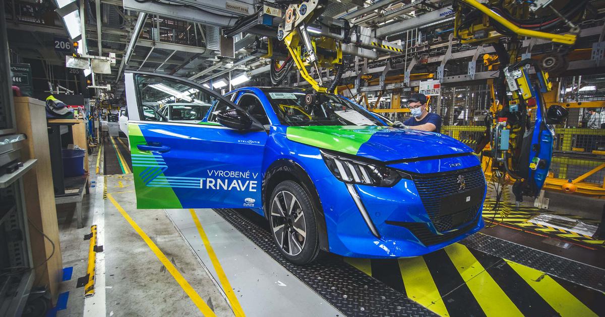 Automobilka Stellantis by zamestnala niekolko desiatok ludi z Samsungu