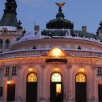 Dane sa zvysuju mnoh prezivaju tazke casy verejne peniaze pritom isli aj na party pre politikov a elitu