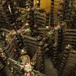 Jeden mrtvy Ukrajinec na 400 Rusov Dronovy ekosystem udrzuje front a Moskva nestiham nahradzat straty