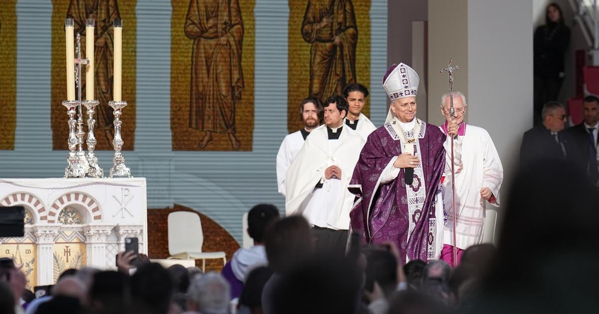 Konflikty su vysledkom uctievania moci a penazi vyhlasila papez