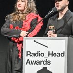 Liska z kapely Fallgrapp Neckal som ze cele odovzdavanie Radiohlav stiahnu a cenzuruju