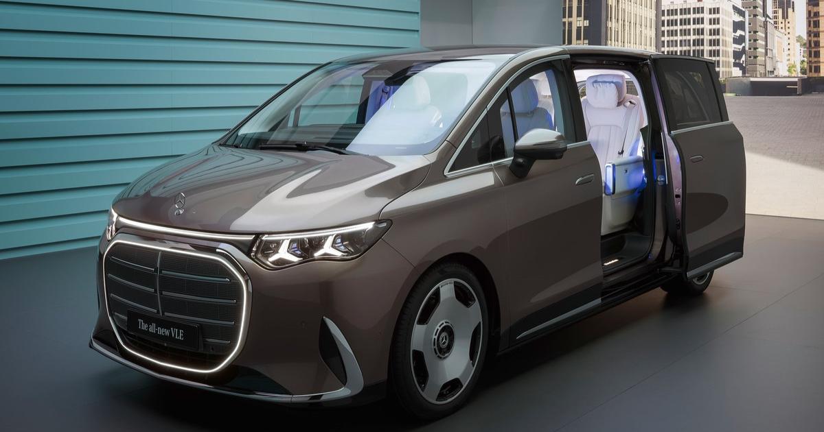 Mercedes VLE oficialne luxusny mikrobus ktory moze nahradit aj tradicnu limuzinu