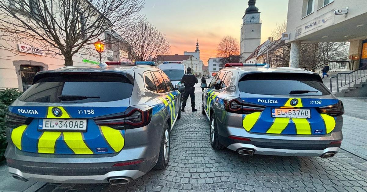 Policajti hladaju dvojicu ktora si prenajala byt Muza uz identifikovali