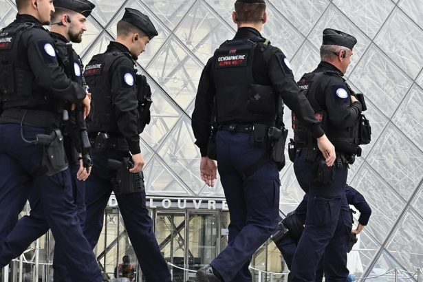 Policia v Parizi zmarila bombovy utok pred Bankou Ameriky