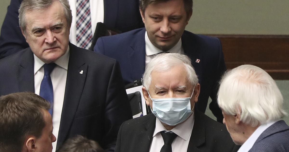 Polska opozicna strana PiS vymenovala Czarneka za kandidata na premiera vo volbach 2027