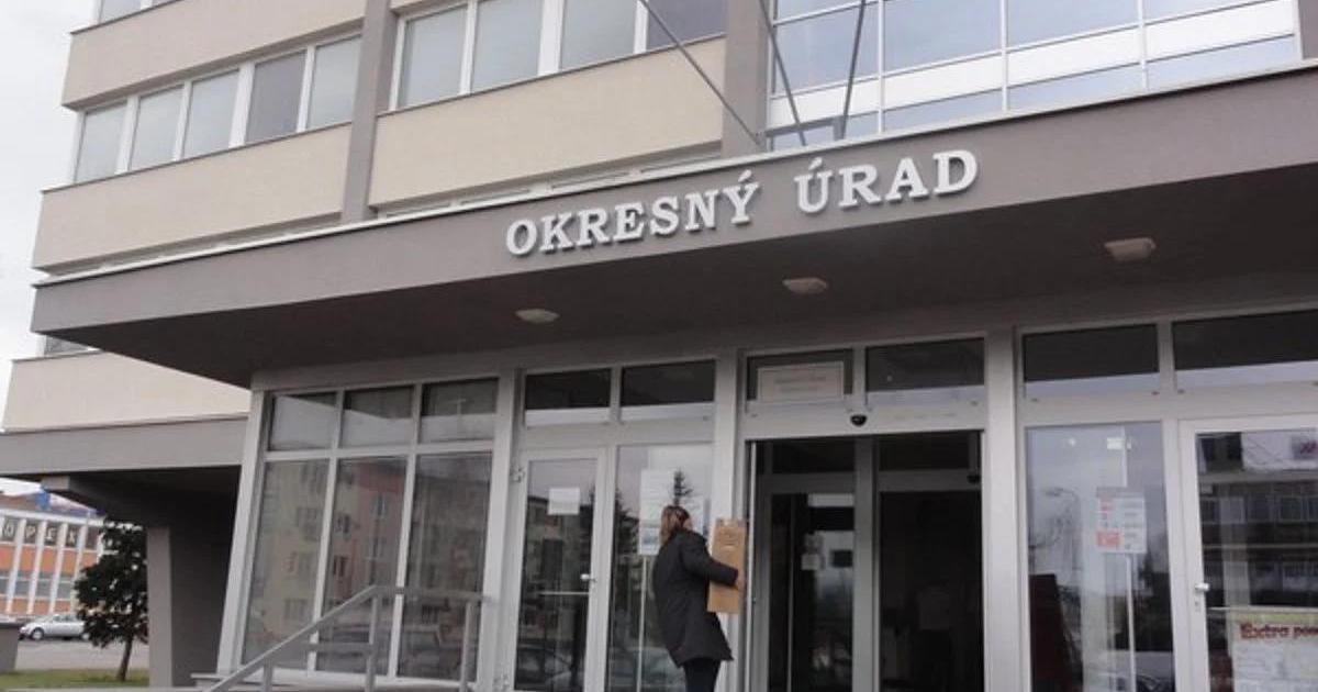 Pozemky pod okresnym uradom planuju po rokoch vysporiadat Stat ich chce za menej ako polovicu