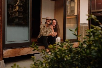 Slovaci ziju svoj sen v Japonsku Opravili opusteny dom a vitaju v nom hosti z celeho sveta