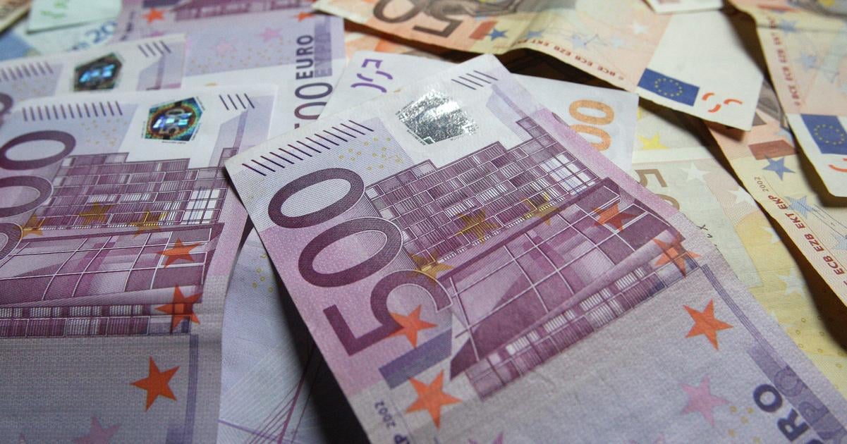 Slovensko za dva mesiace predalo dlhopisy za viac ako 3 2 miliardy eur