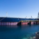 Tisice min a ponoriek Uzavrety Hormuzsky prieliv je globalna katastrofa cena benzinu moze prudko vzrast