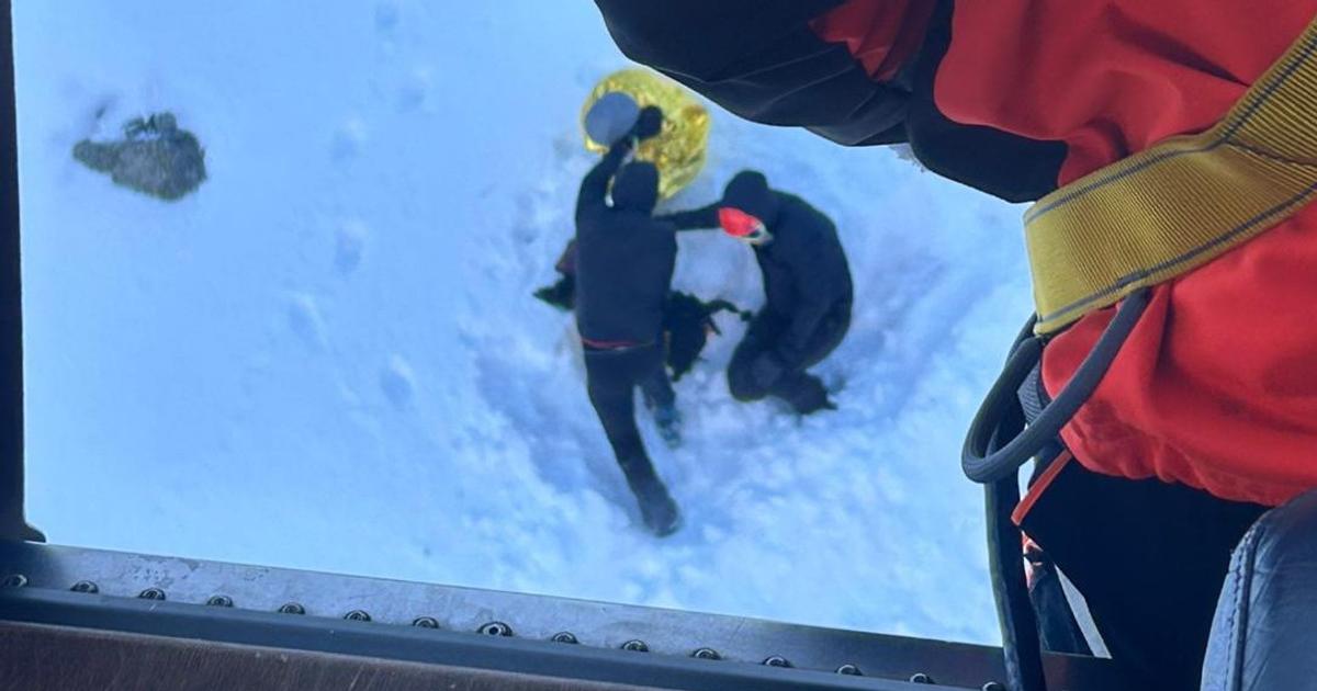 skialpinistka spadla v satanovom zlabe zranila si obe nohy zasahoval vrtulnik