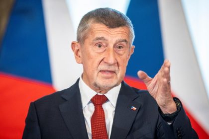 Babis odmieta hrozbu pre demokraciu zmenou financovania verejnych medi