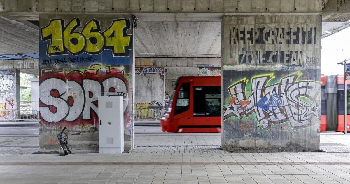 Bratislava rozsiri siet elektriciek Niektore projekty vsak cakaju na suhlas rezortu Simkovicovej