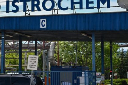 Okresny urad Bratislava potvrdil prijatie prokuratorskych protestov v pripade Istrochemu