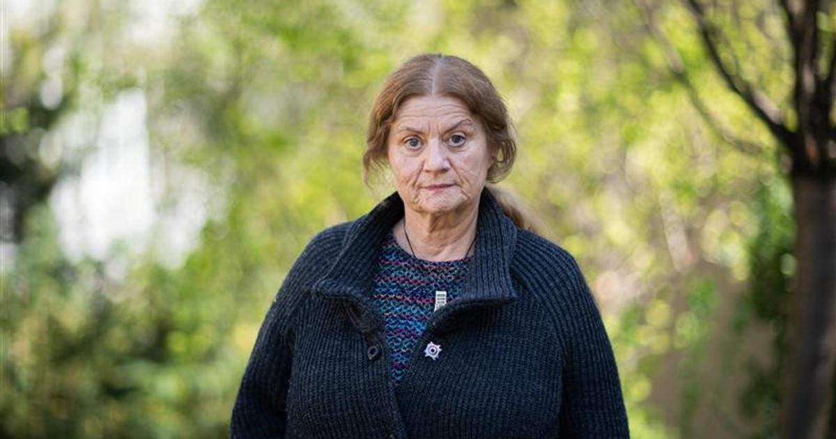 Slnko v sieti malo aj nedostojne chvile Gindl Tatarova Cesi nan prisli ako na cunder v gubernii