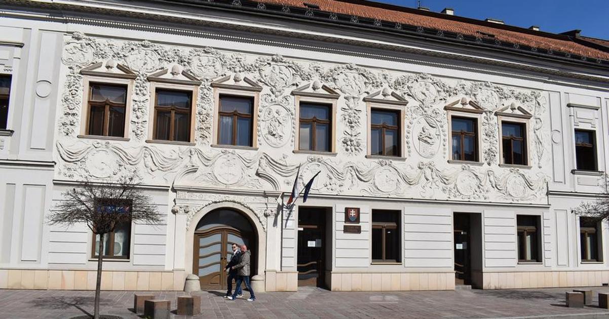 Lekara za drogy odsudili na sedem rokov odvolaci sud to zmenil na podmienceny trest Opa pracuje v nemocnici