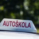 Pri nehode v Poprade sa zranila ziacka autoskoli a instruktor vinnik mal 25 promile