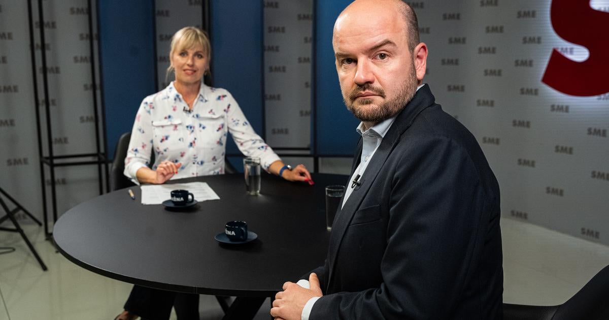 Dubeci v Arene Riesime nasivky obzalovaneho Gaspara a slova o hyenach Presne to chce Fico