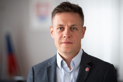 Sef zachraniek o staniciach To ze na stavbe nie je pohyb este neznamen ze sa na nej nerobi