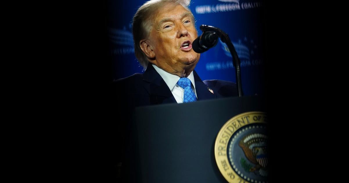 Trump hrozi krajinam s digitlanou danou 100percentnymi colnymi poplatkami