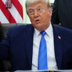 Trump nariedil znienie potu zamestnancov nrodnch spravodajskch sluieb
