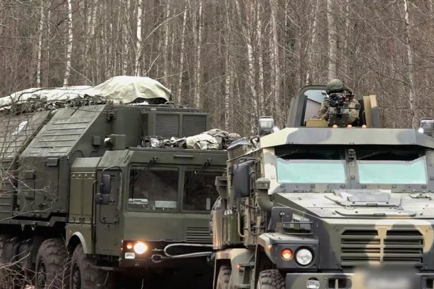 Ukrajinska analyza rakety Oresnik spochybnuje tvrdenia Kremla o najmodernejsiej zbrani