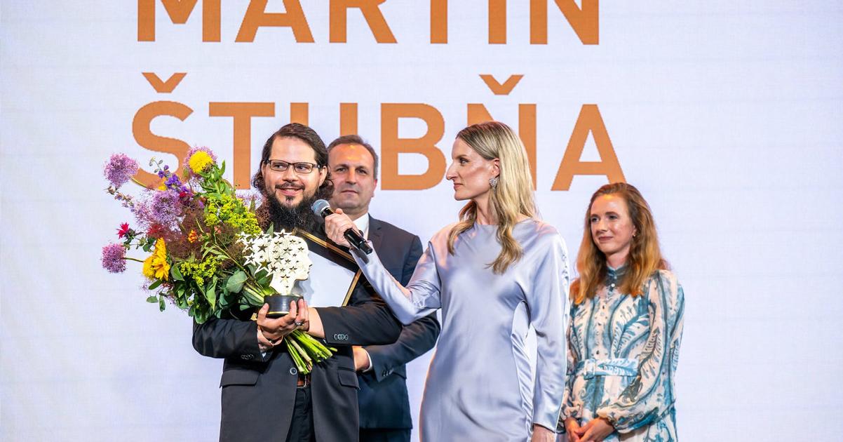 ziakom umouje objavova nron predmet svojm spsobom uiteom slovenska sa stal fyzikr z martina
