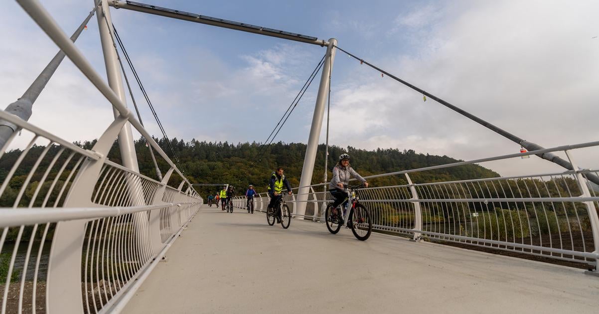 Cyklisticky sen pri Vahu sa stava skutocnostou Nie vsade je vsak jazda bez problemov