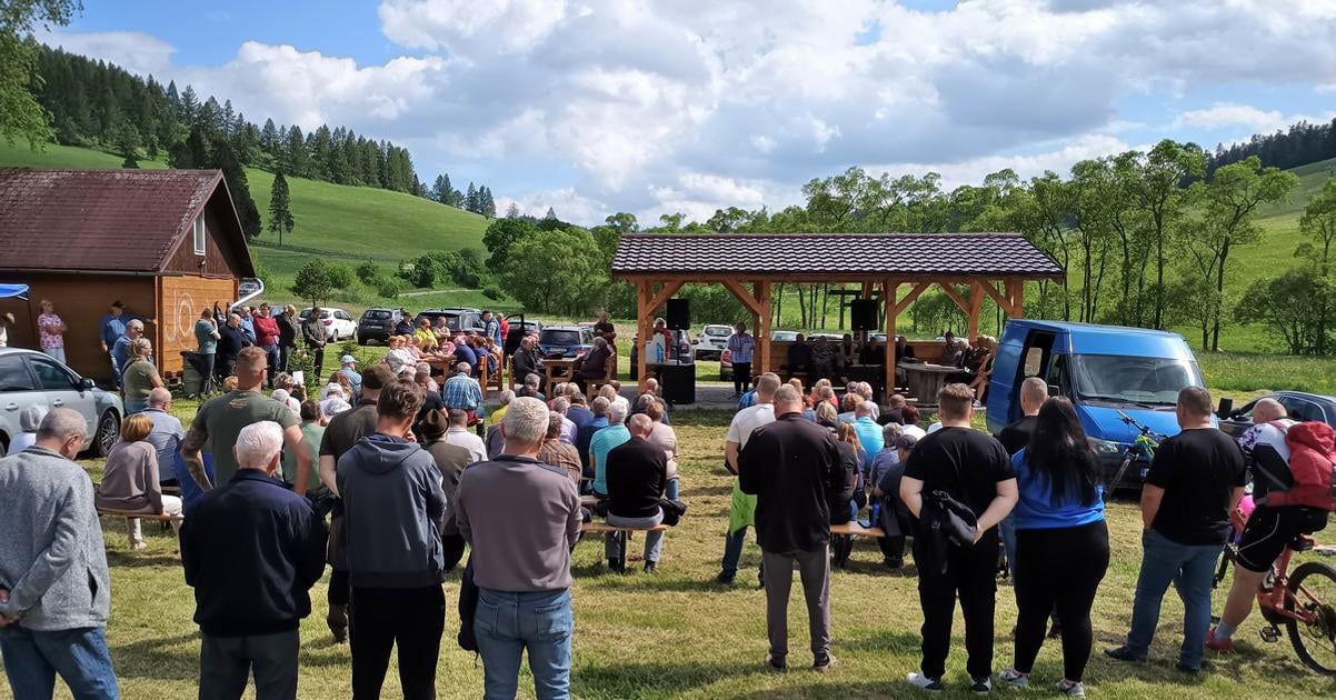 Kalinak robi z obyvatecov Javoriny obcanov druhej kategorie