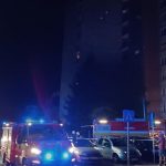 Poziar v bytovke vyhnal obyvatelov na ulicu male dieta skoncilo v nemocnici