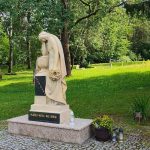 Socha poskoden poziarom na zilinskom cintorne je op v plnej krase