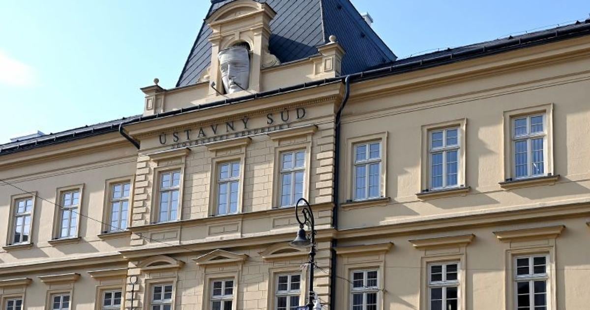 Ustavny sud ma konverzacne chatbota ktory ma verejnosti ulahcit pristup k informaciam