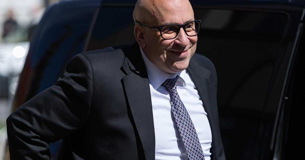 Minister Raz a zeleznice podpsali zmluvu o dokumentacii obnovy Hlavnej stanice v Bratislave