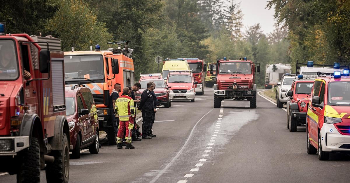 Nemecke pohranicne mesto vyhlasilo ciastocnu evakuaciu kvoli rozsiahlemu poziaru v Belgicku