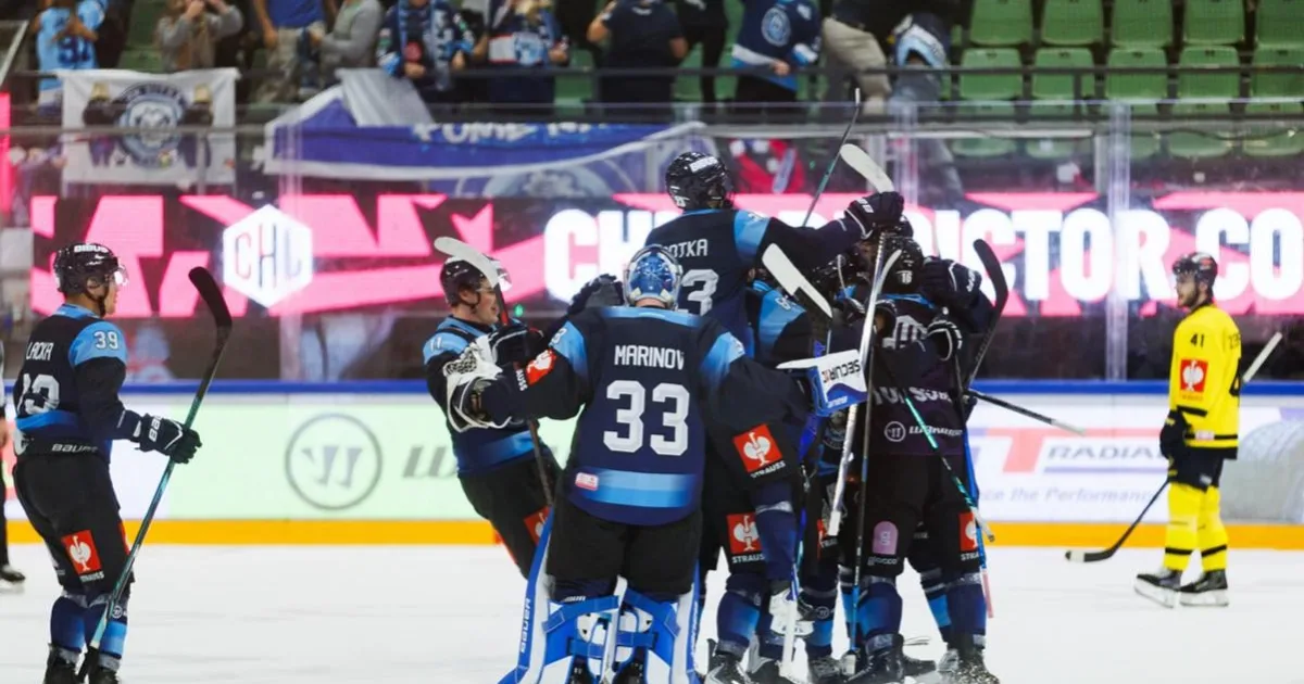 Kde milionári prehrali, žiarila Nitra. Slovenské rekordy a nová hviezda vystrihnutá z NHL