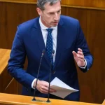 KDH ostro kritizuje aktuálne vládne návrhy a žiada ich prepracovanie