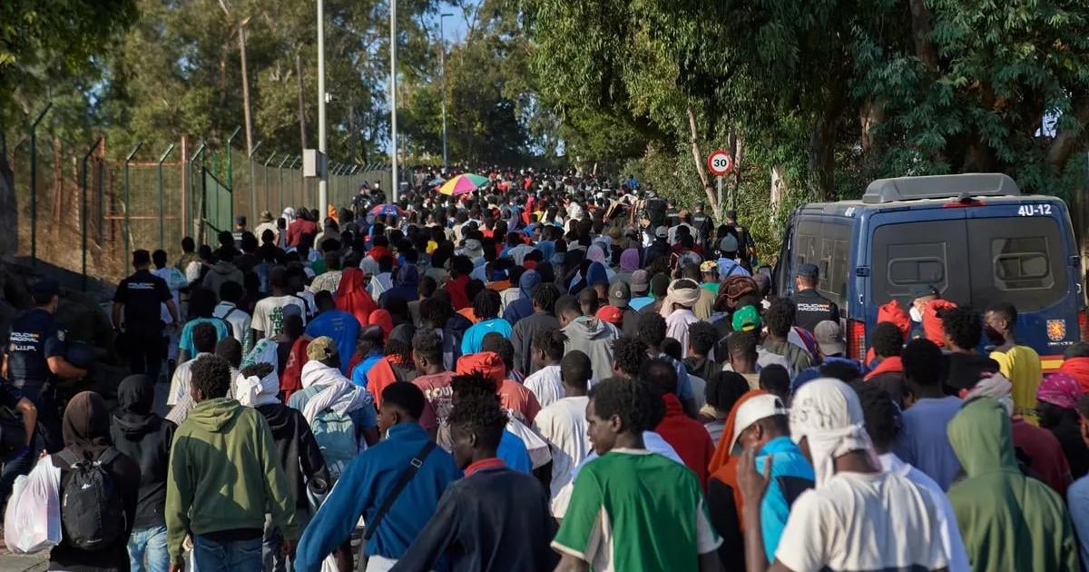 Maroko popiera, že stojí za prílevom migrantov do Ceuty