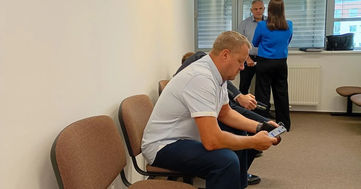 Michelko sa ospravedlnil Čurillovi a plní dohodu s exvyšetrovateľom