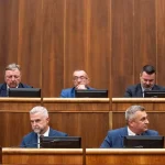 Poslanci otvorili rokovací deň rozpravou o návrhu novely zákona o potravinách