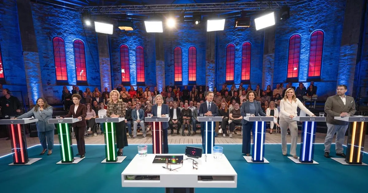 Švédi rozhodujú vo volebnom súboji, k vláde sa môže dostať aj krajná pravica