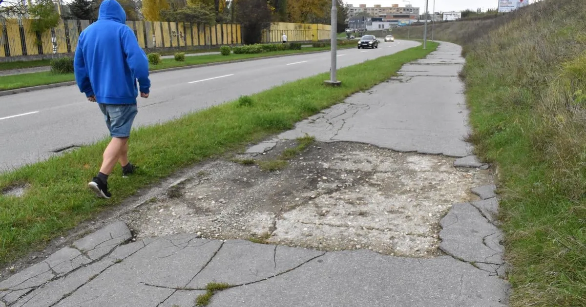 V Snine odštartovala tretia etapa obnovy chodníkov za približne 600-tisíc eur